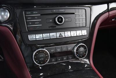 2019 Mercedes - Benz SL550
