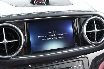 2019 Mercedes - Benz SL550