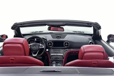 2019 Mercedes - Benz SL550