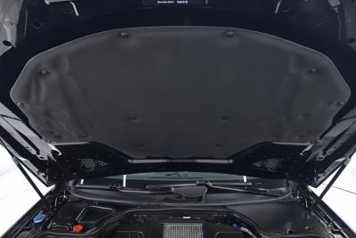 2019 Mercedes - Benz SL550