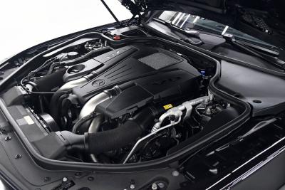 2019 Mercedes - Benz SL550
