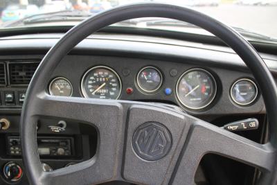 1977 MG B GT