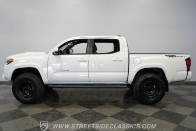 2018 Toyota Tacoma TRD SPORT
