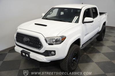 2018 Toyota Tacoma TRD SPORT
