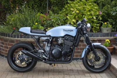1996 Triumph DAYTONA 900 CAFE RACER