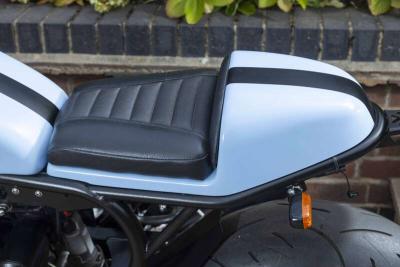 1996 Triumph DAYTONA 900 CAFE RACER