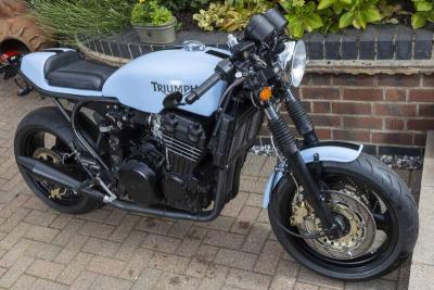 1996 Triumph DAYTONA 900 CAFE RACER