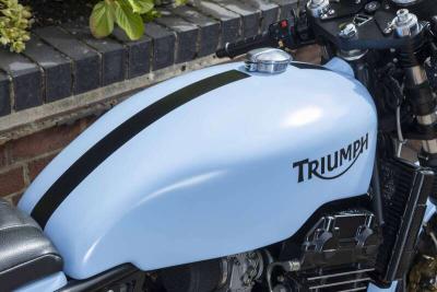 1996 Triumph DAYTONA 900 CAFE RACER