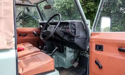 1989 Land Rover Defender 110 Soft Top