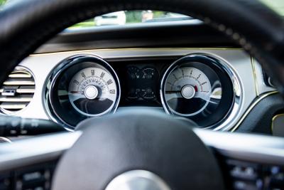 2009 Ford Mustang V6