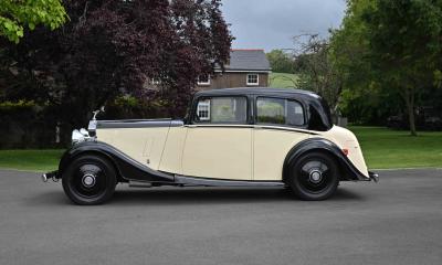 1937 Rolls - Royce 25/30 Saloon by Mann Egerton