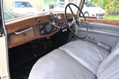 1937 Rolls - Royce 25/30 Saloon by Mann Egerton
