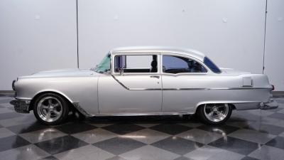 1955 Pontiac Chieftain