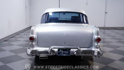 1955 Pontiac Chieftain