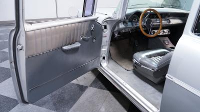 1955 Pontiac Chieftain