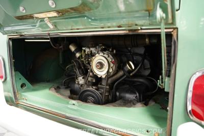 1974 Volkswagen Type 2 Kombi 13 Window