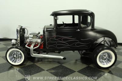 1930 Ford 5-Window Coupe