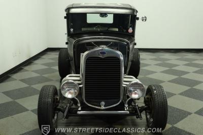 1930 Ford 5-Window Coupe