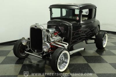 1930 Ford 5-Window Coupe