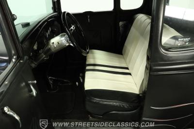 1930 Ford 5-Window Coupe
