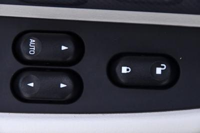 2003 Ford Thunderbird 007 Bond Edition