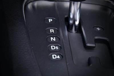 2003 Ford Thunderbird 007 Bond Edition