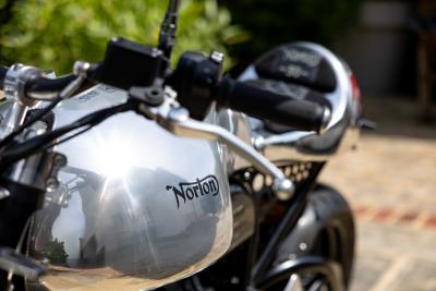2019 NORTON Dominator Street