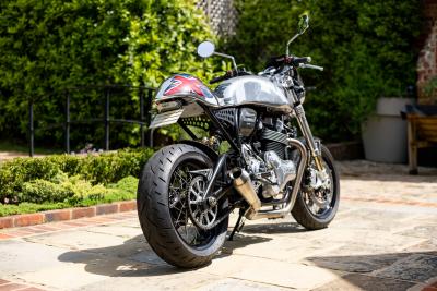 2019 NORTON Dominator Street