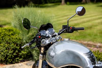 2019 NORTON Dominator Street