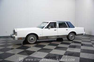 1985 Lincoln Town Car Signature Series
