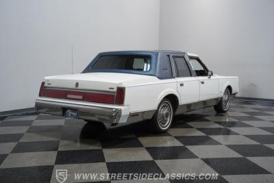 1985 Lincoln Town Car Signature Series