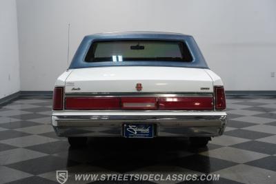 1985 Lincoln Town Car Signature Series