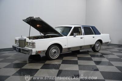 1985 Lincoln Town Car Signature Series