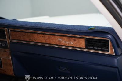 1985 Lincoln Town Car Signature Series