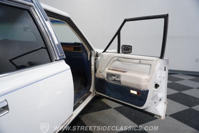 1985 Lincoln Town Car Signature Series
