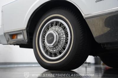 1985 Lincoln Town Car Signature Series
