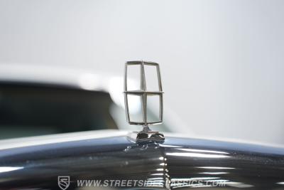 1985 Lincoln Town Car Signature Series