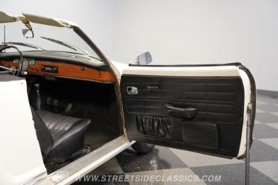 1970 Volkswagen Karmann Ghia Convertible