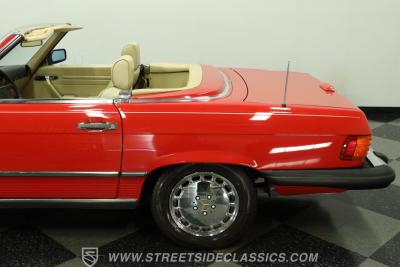 1989 Mercedes - Benz 560SL R107 Convertible