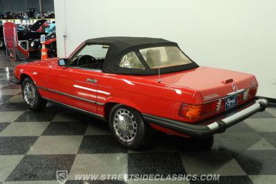 1989 Mercedes - Benz 560SL R107 Convertible