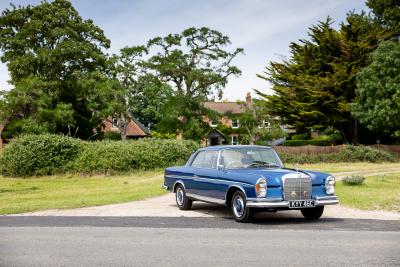 1965 Mercedes - Benz 300 SE Coup&eacute;