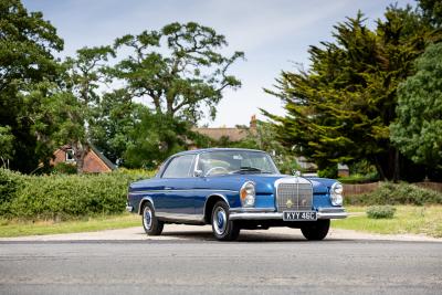 1965 Mercedes - Benz 300 SE Coup&eacute;