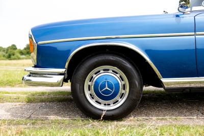 1965 Mercedes - Benz 300 SE Coup&eacute;