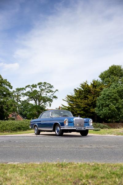 1965 Mercedes - Benz 300 SE Coup&eacute;