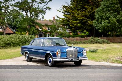1965 Mercedes - Benz 300 SE Coup&eacute;