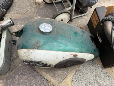 1952 BSA M33