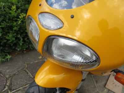 2000 Triumph 955I DAYTONA