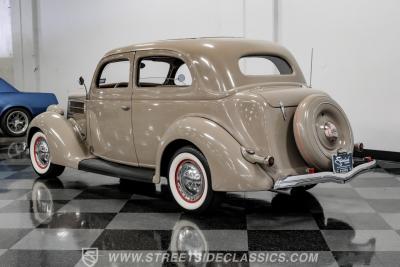 1936 Ford Tudor Sedan Streetrod