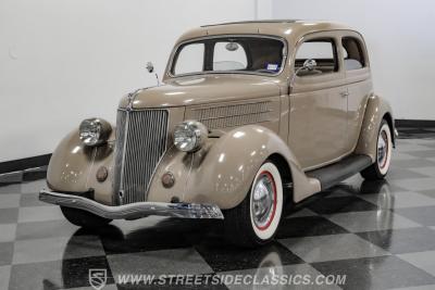 1936 Ford Tudor Sedan Streetrod