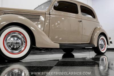 1936 Ford Tudor Sedan Streetrod